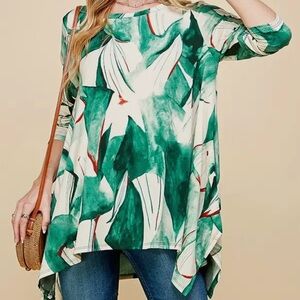 Lush Green and Cream Long Sleeve Top